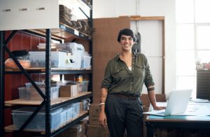 How Hiring Payroll Services Helps You Better Manage Your Business